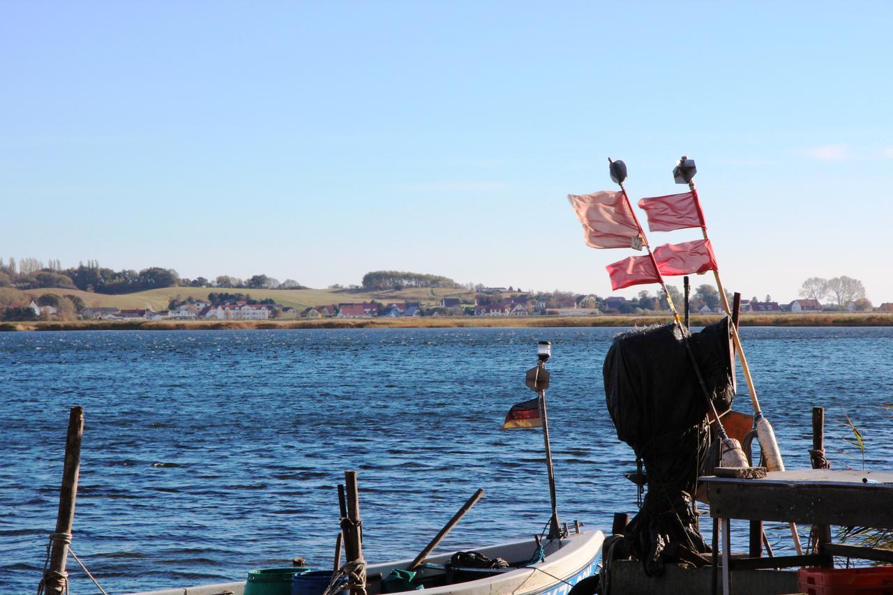 Hotel Godewind Thiessow Eksteriør billede